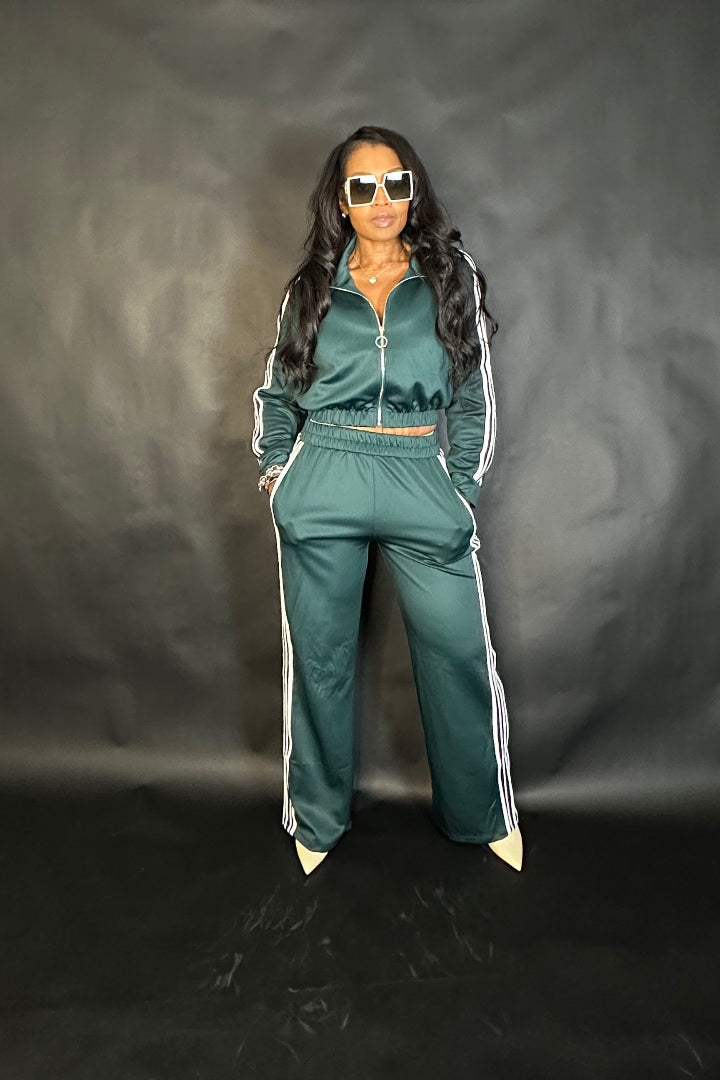 So Chic Lightweight Every Day Wide Legged Jogger Set - Hunter Green