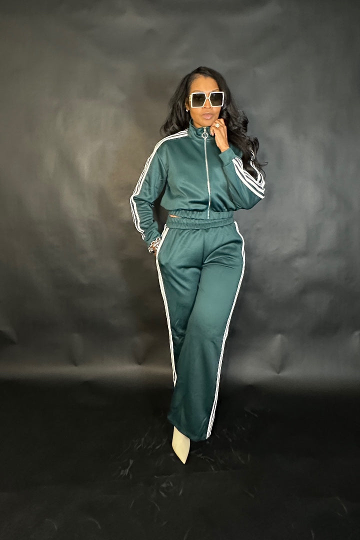 So Chic Lightweight Every Day Wide Legged Jogger Set - Hunter Green