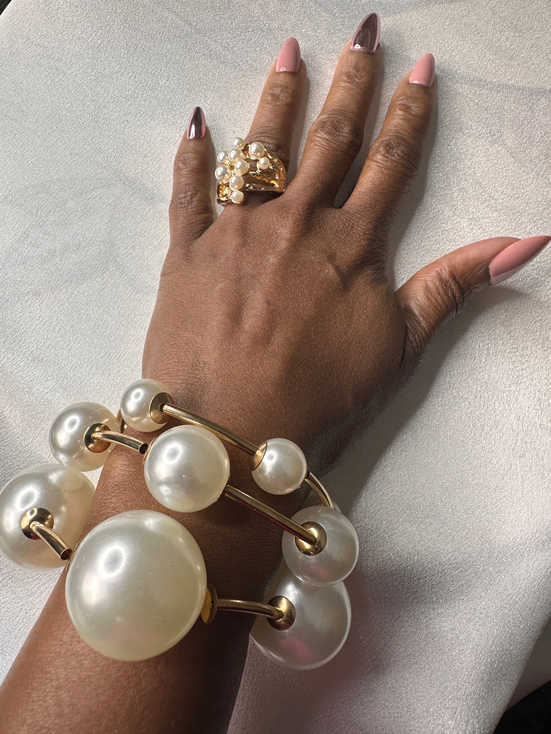 Stretch Pearl cluster ring - Gold