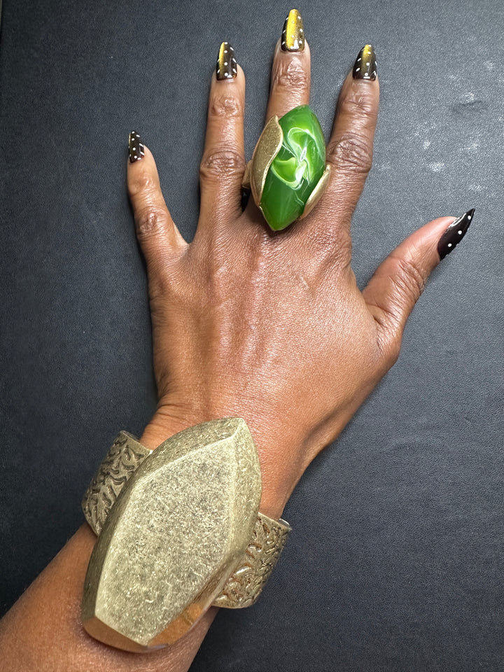 Oversized Stretch Bold Tulip Statement Ring - Bright Green