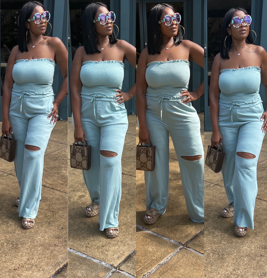 Travel Chic Every Day Split Knee Wide Leg Pants - Light Sage Green