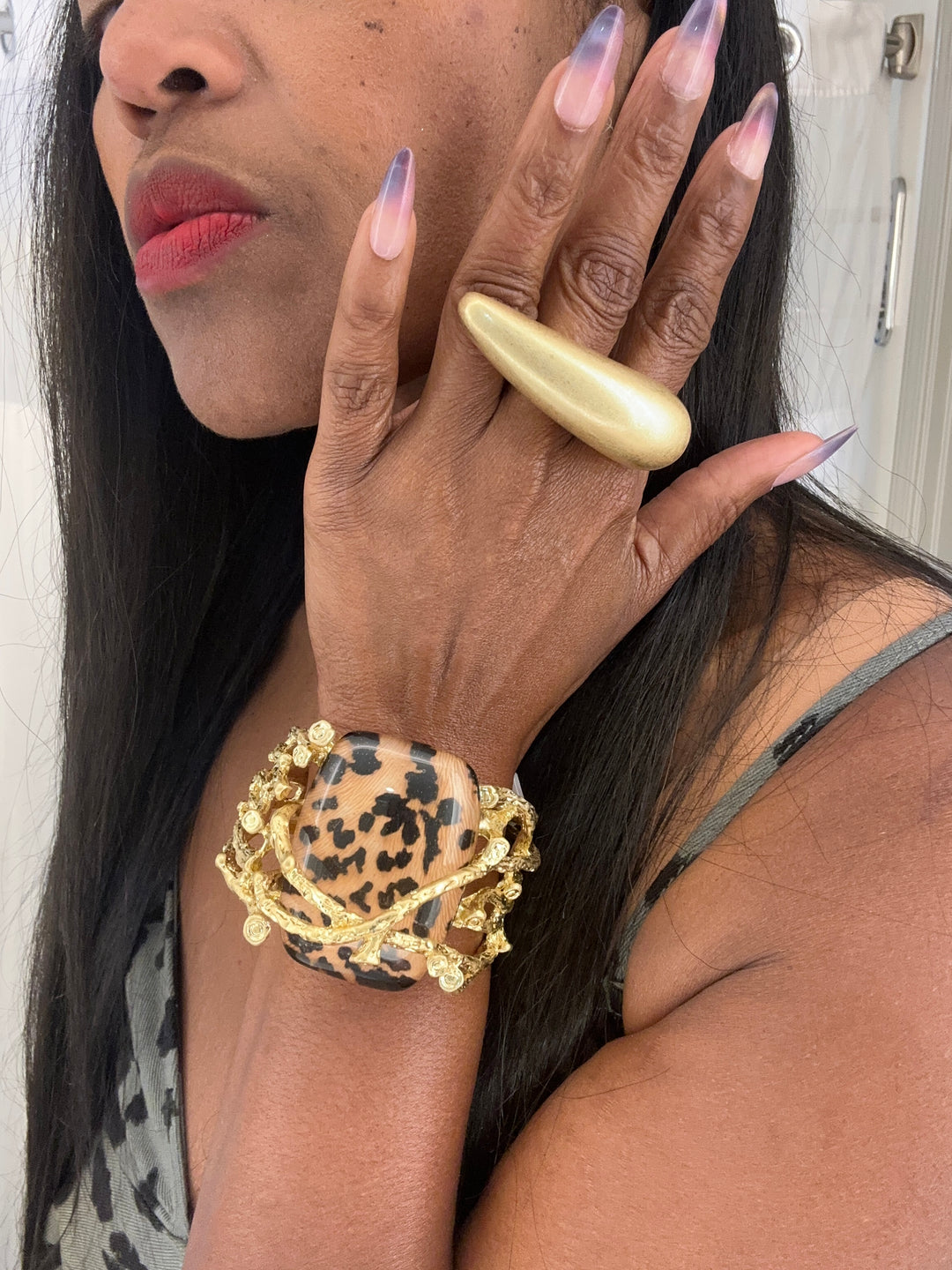 Bold Sculpted Leopard Hinged Bangle Bracelet