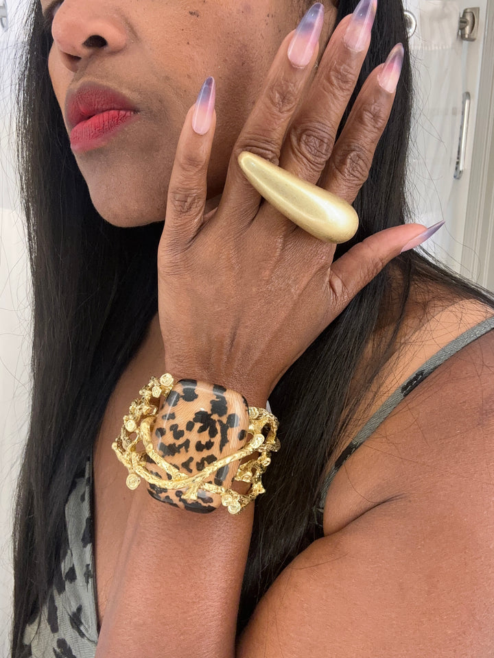 Bold Sculpted Leopard Hinged Bangle Bracelet