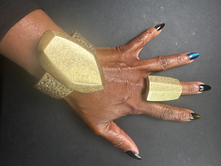 Oversized Gold Shield Accent Stretch Ring