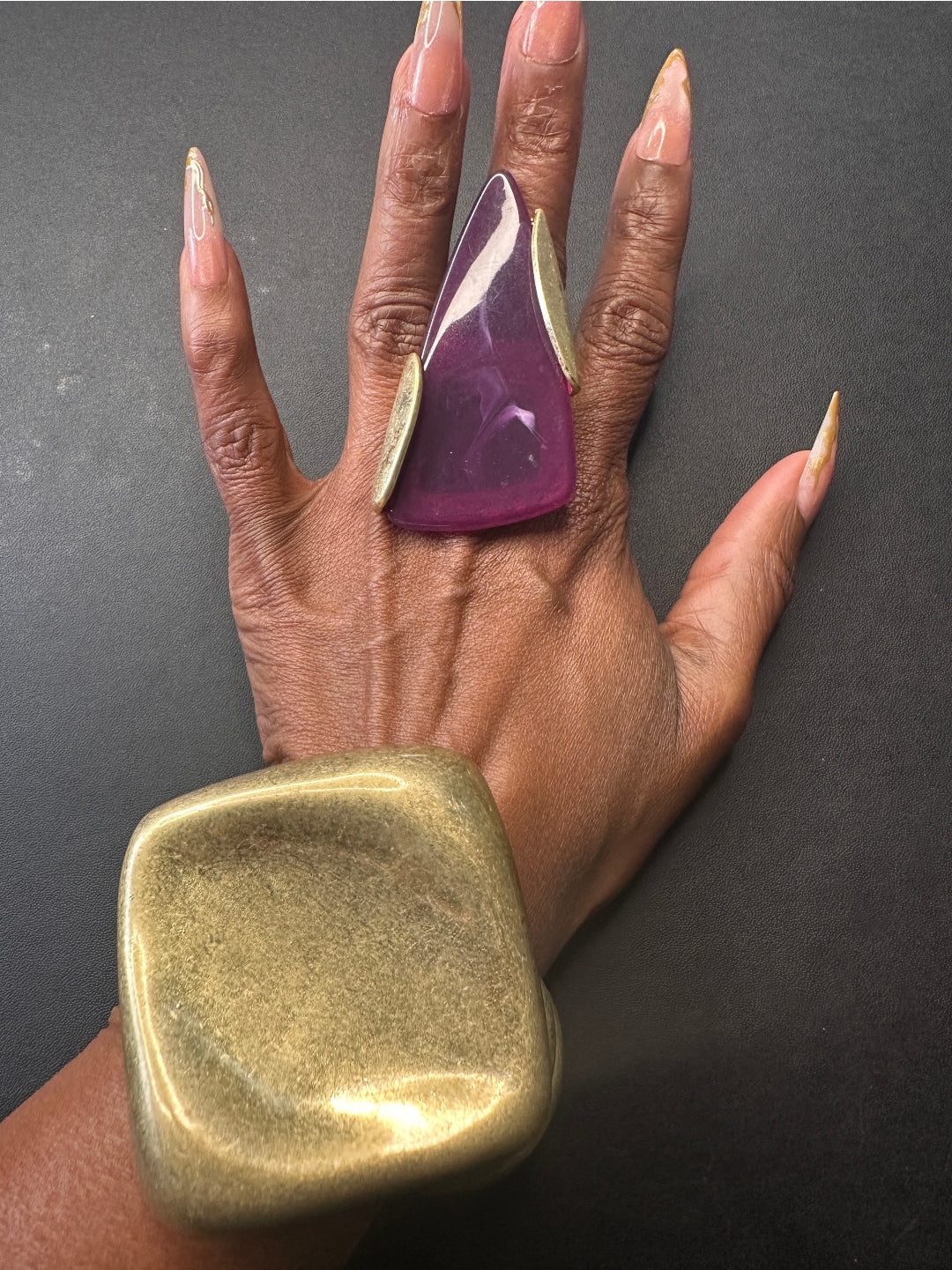 Oversized Bold Triangle Stone Accent Stretch Ring - Purple