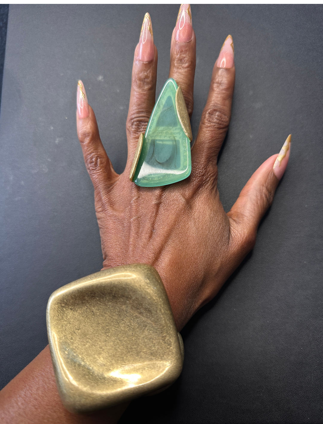 Oversized Bold Triangle Stone Accent Stretch Ring - Jade