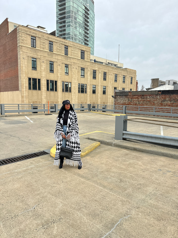 Rich Auntie Winter Fashion Kimono Coat - Black and White Houndstooth Blend Ships 1/30