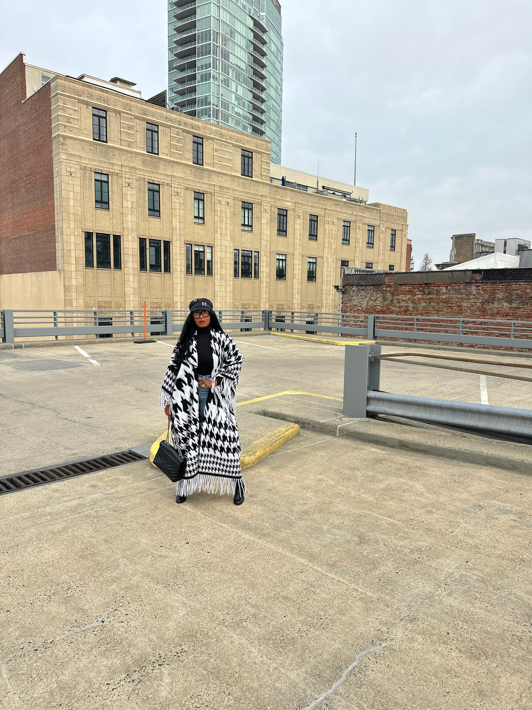 Rich Auntie Winter Fashion Kimono Coat - Black and White Houndstooth Blend Ships 1/30