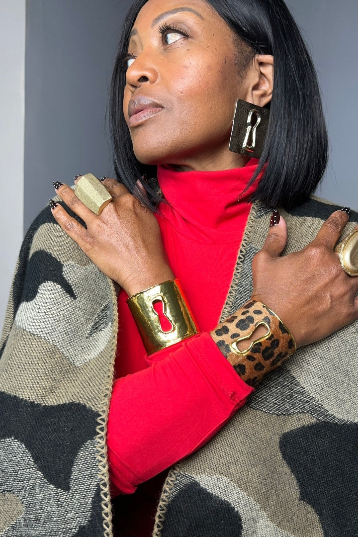 Key Hole Sculpted Cuff Bracelet -Leopard