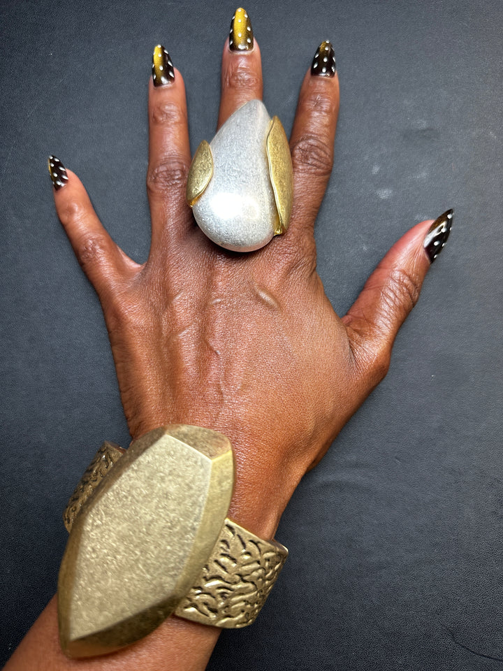 Oversized Tear Drop Accent Stretch Ring - Silver with Gold Trim