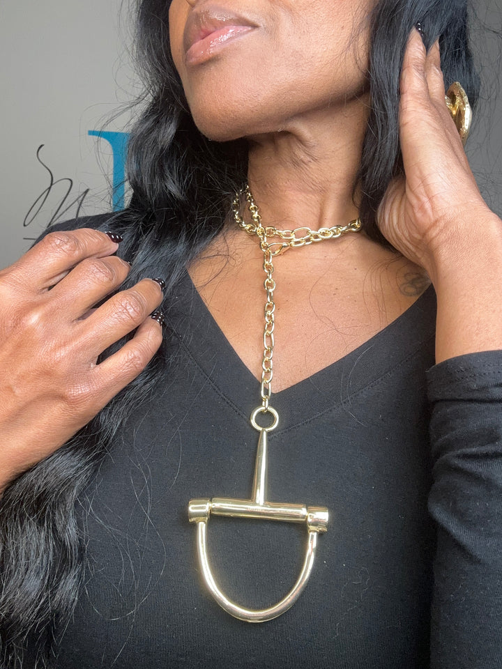 Chunky Fashion Horsebit Link Necklace - Gold