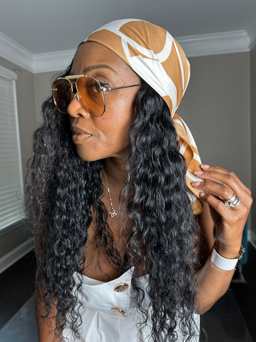 Summer Mood Scarf Caramel and White