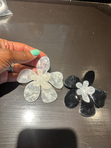 Flower burst large acrylic earrings - Black and White