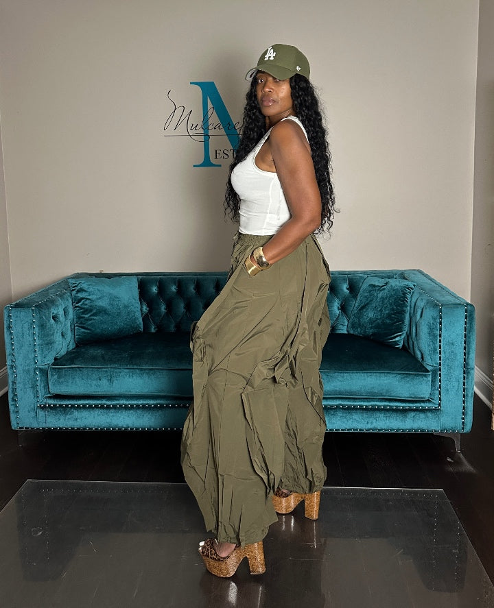 NEW All the Frills Cargo Pants - Olive