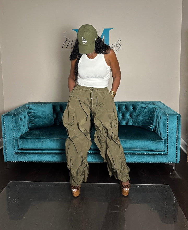 NEW All the Frills Cargo Pants - Olive