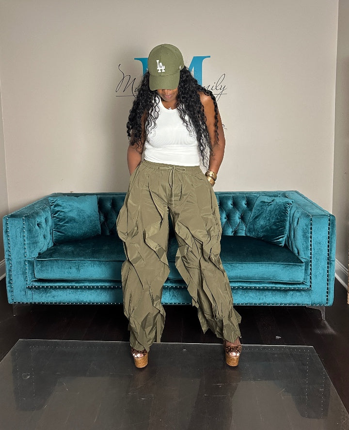NEW All the Frills Cargo Pants - Olive