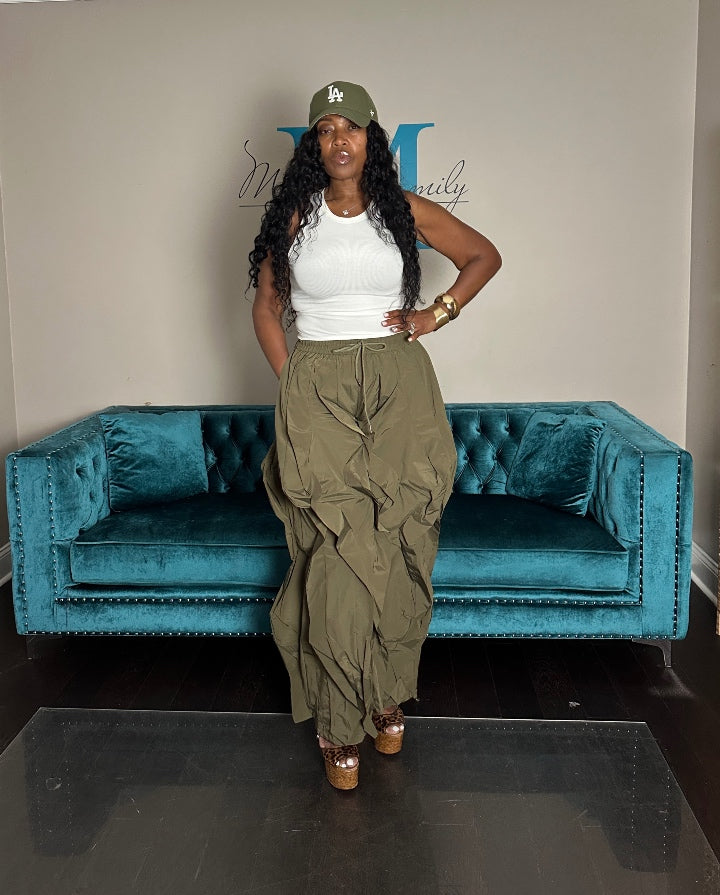 NEW All the Frills Cargo Pants - Olive