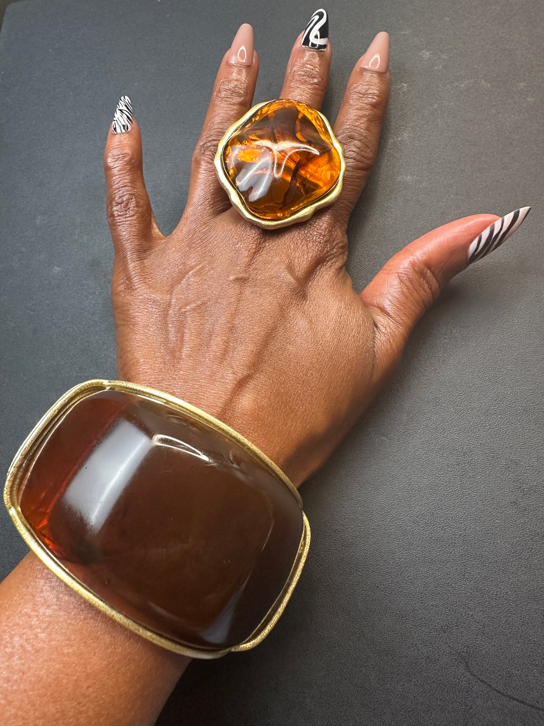 Fashion Chunky Gold Hinge Bracelet - Amber Topaz