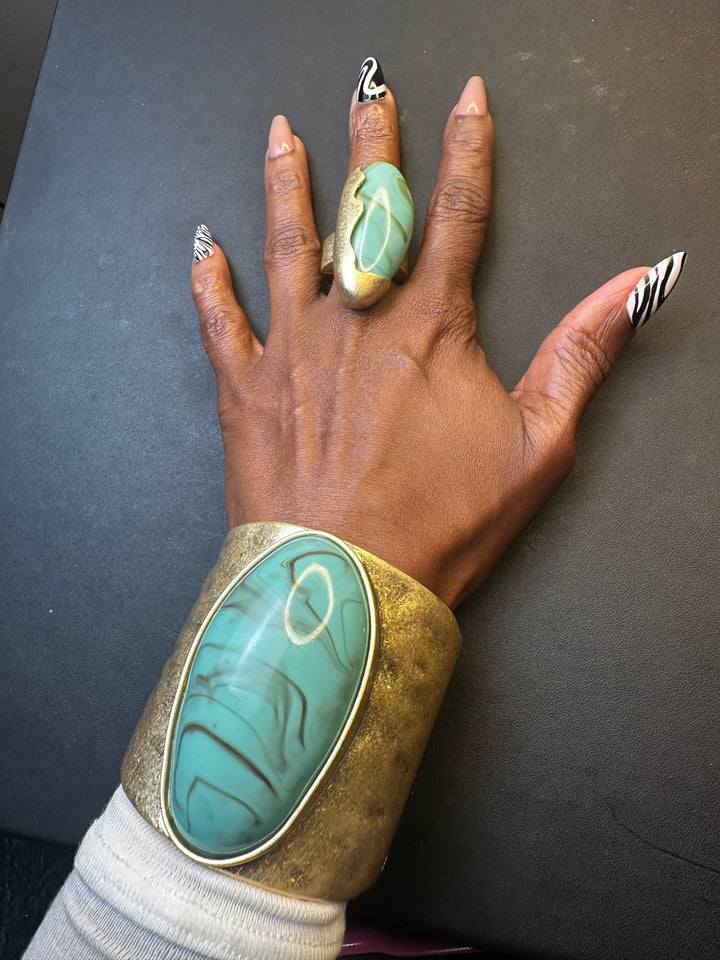 Oversized Bold Pointed Long Stone Accent Stretch Ring - Turquoise Gold Marble