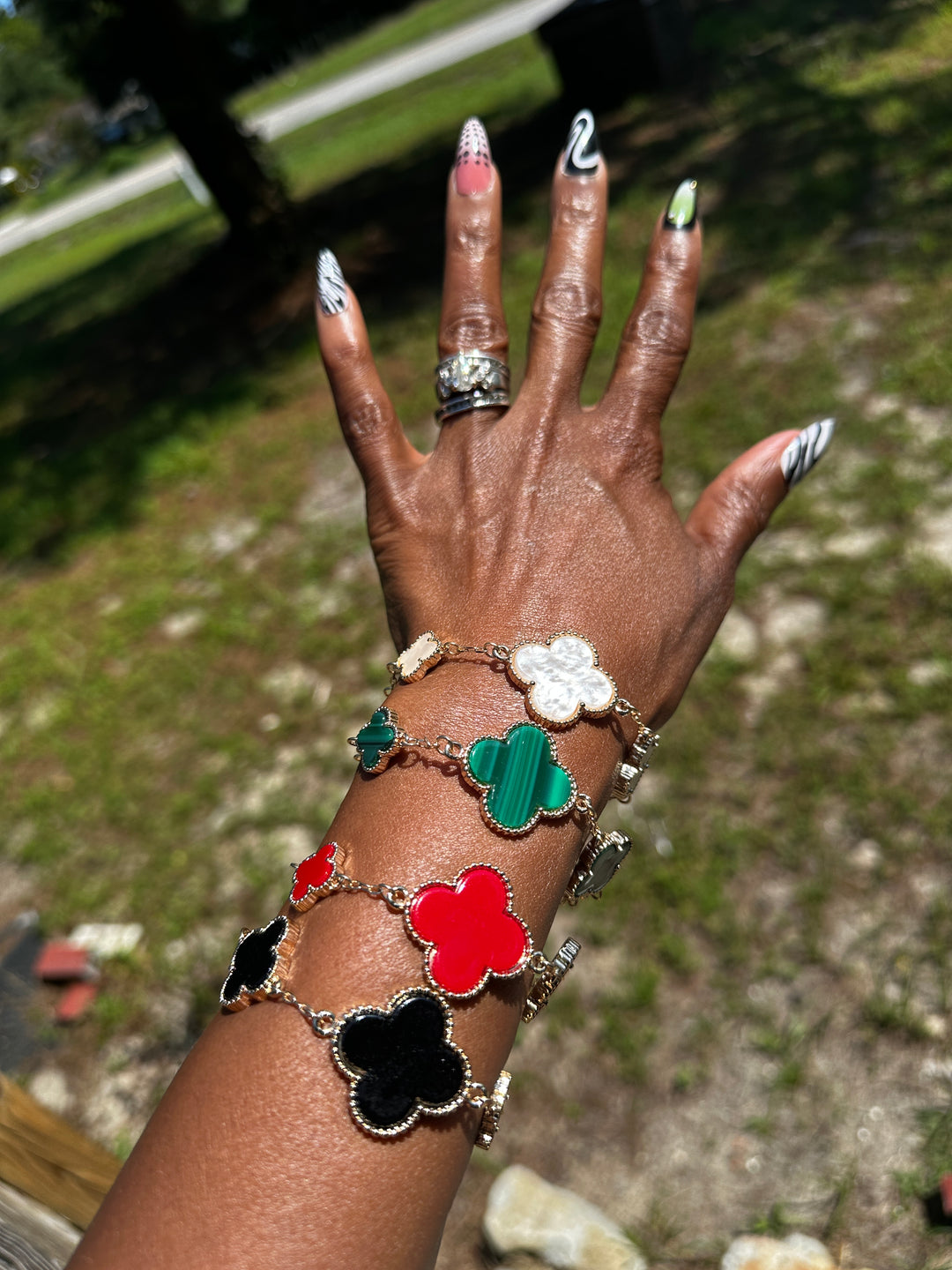Faux Real Floral Bracelet - White Pearl