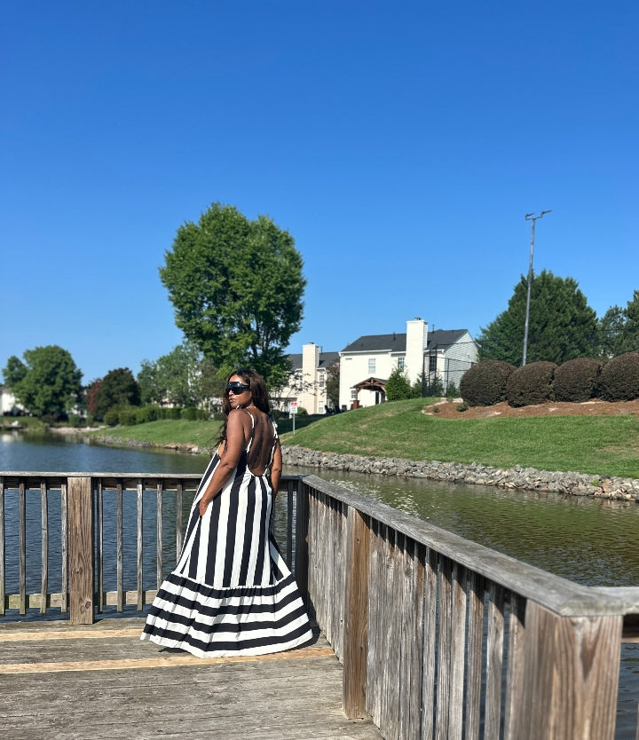 Beauty In Stripes  Maxi Dress with Pockets - Black and white blend