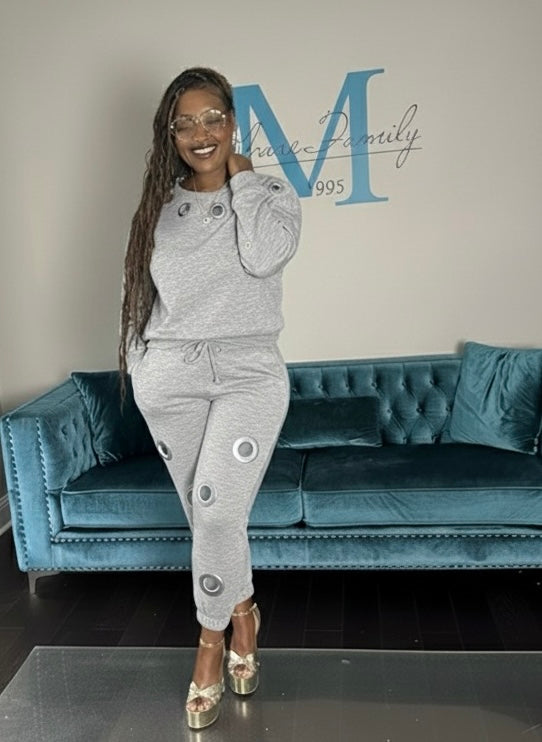 Silver Grommet Plush Everyday Jogger Set - Grey
