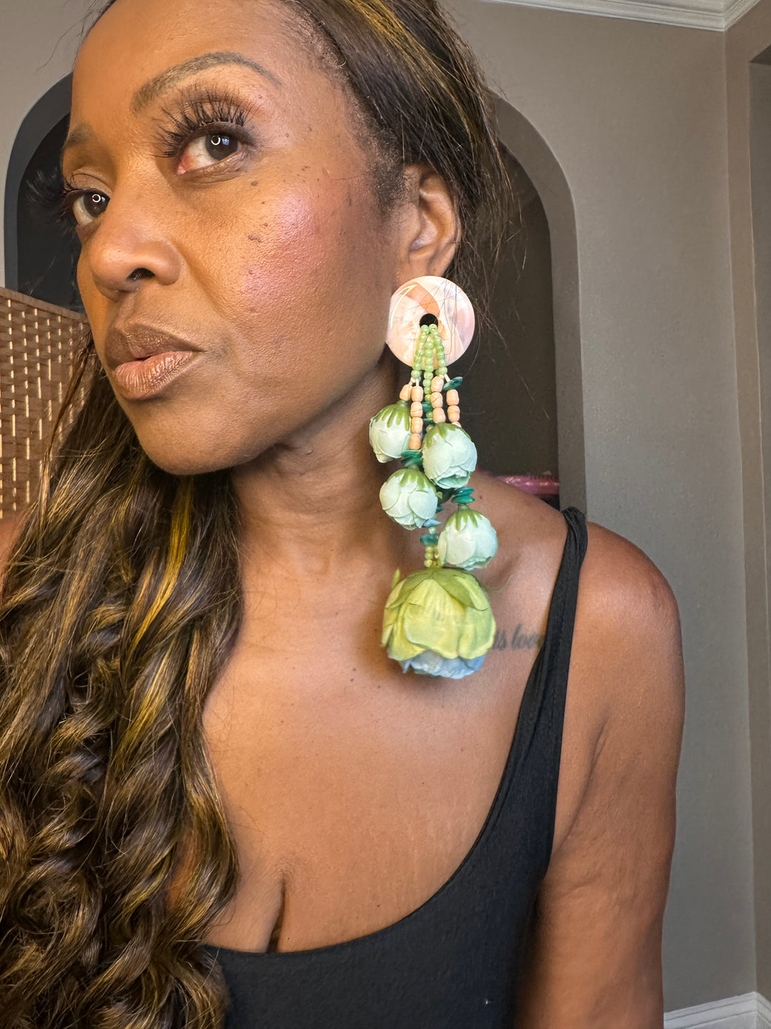 Oversized Bold Floral Resin Drop Statement Earrings - Mint Blue