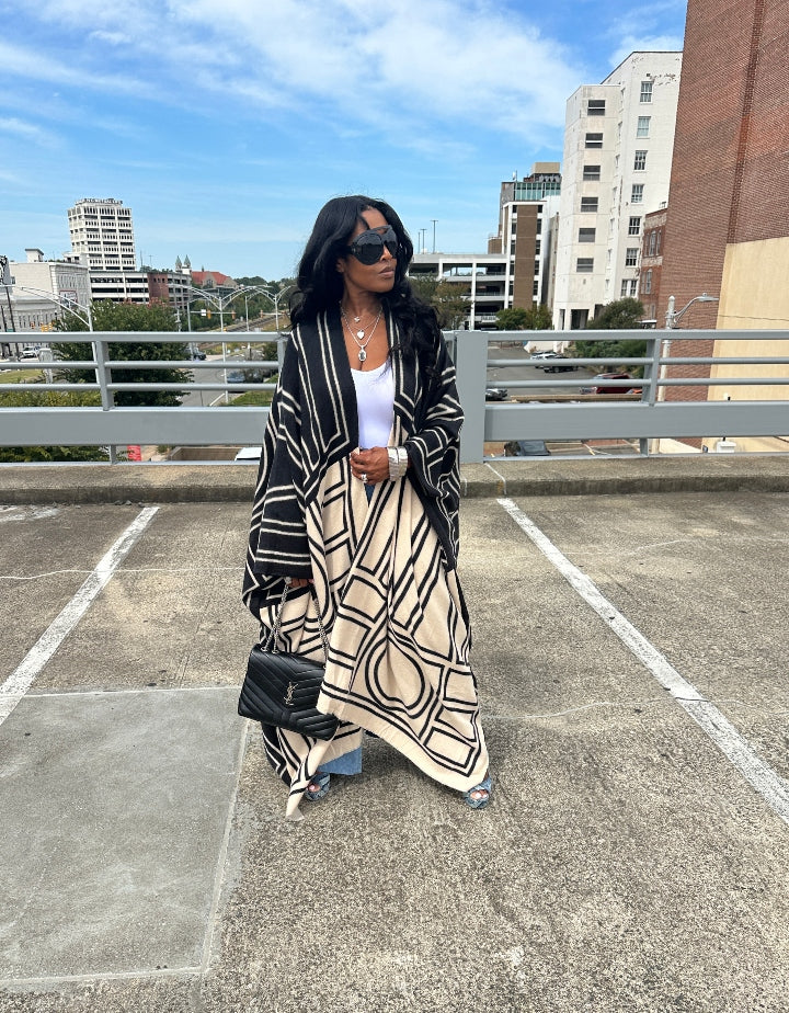 Rich Auntie Winter Fashion Black and White Geometric Kimono Coat - Black and cream Blend Ships 10/10