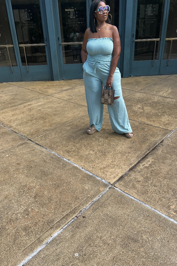 Travel Chic Every Day Split Knee Wide Leg Pants - Light Sage Green