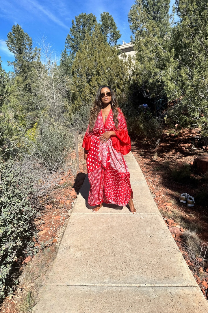 Bali Satin Open Front Kimono Long Kimono with matching scarf - Red and White Blend Ships 3/20