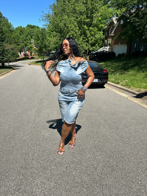 Chill Saturday Stretch Denim Off the shoulder short romper Medium