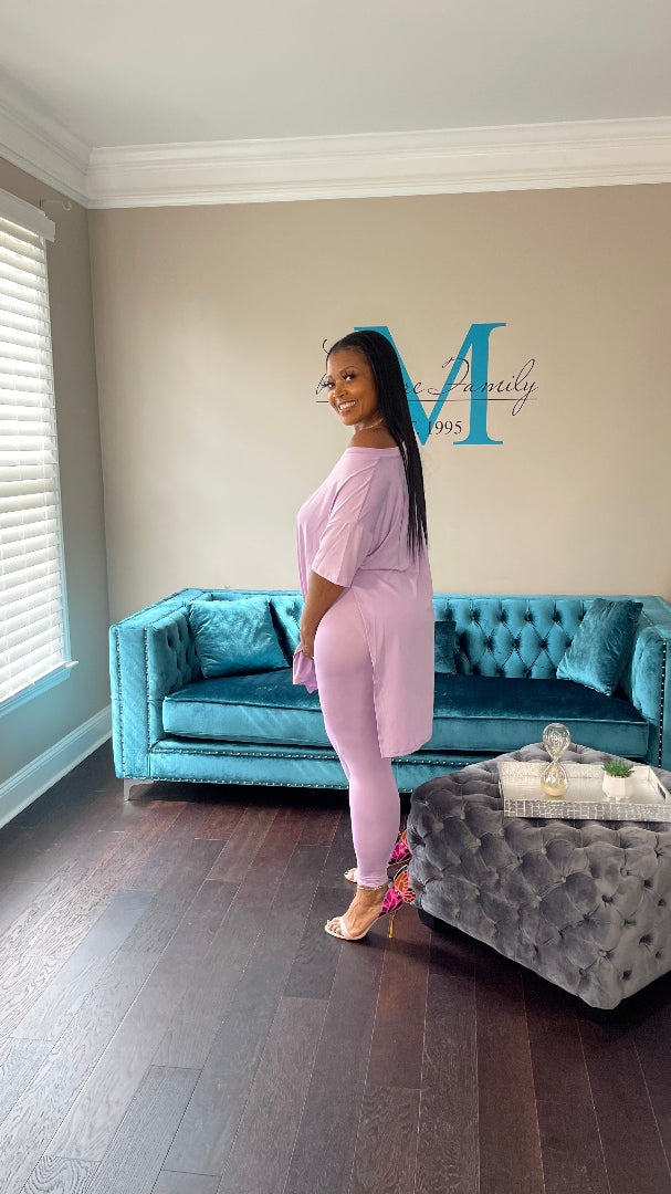 Spring Split Tunic and Legging Set in S-3X - Lavender