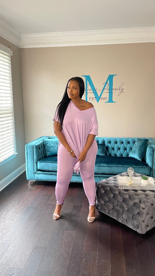 Spring Split Tunic and Legging Set in S-3X - Lavender